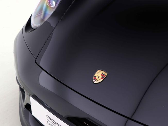 PORSCHE 911 Photo 13