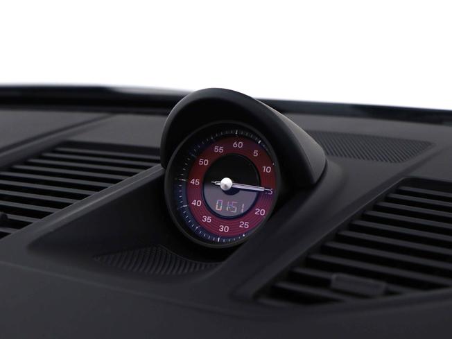 PORSCHE 911 Photo 47