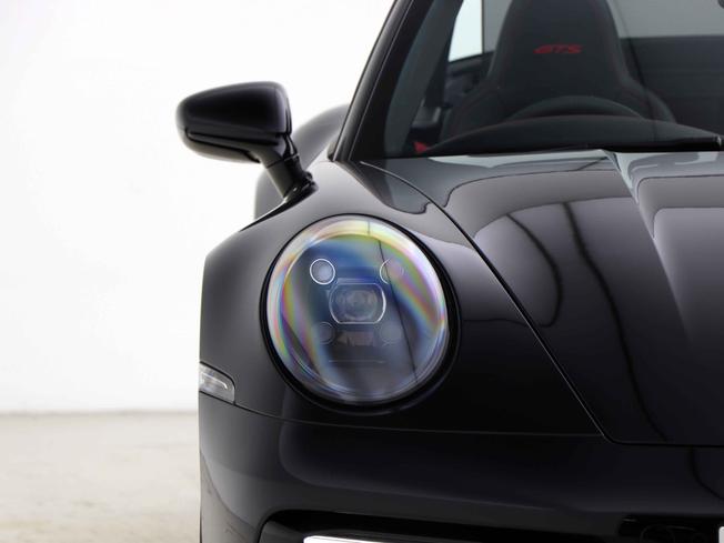 PORSCHE 911 Photo 9