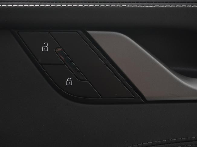 PORSCHE 911 Photo 33