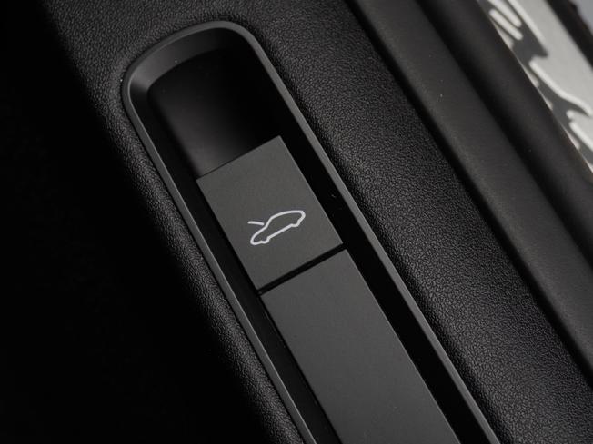 PORSCHE 911 Photo 44