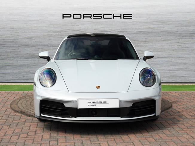 PORSCHE 911 Photo 6