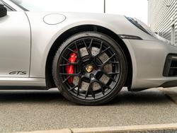 PORSCHE 911 Photo 4