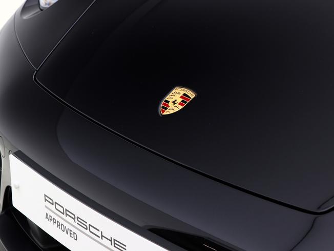PORSCHE 911 Photo 13