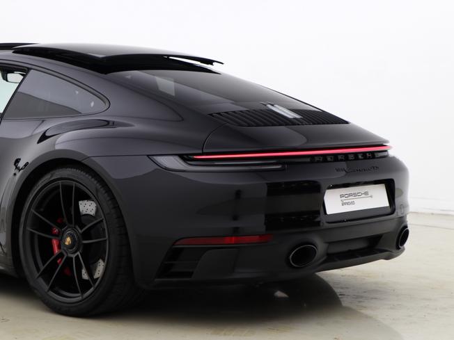 PORSCHE 911 Photo 18