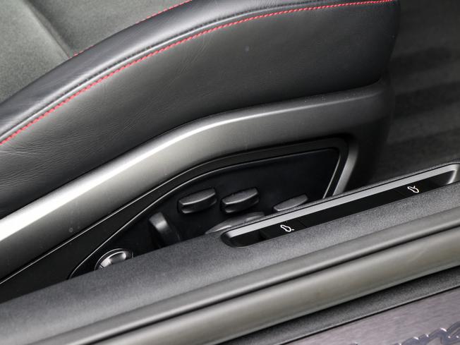 PORSCHE 911 Photo 25