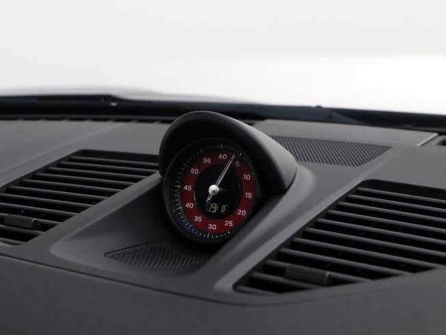 PORSCHE 911 Photo 37