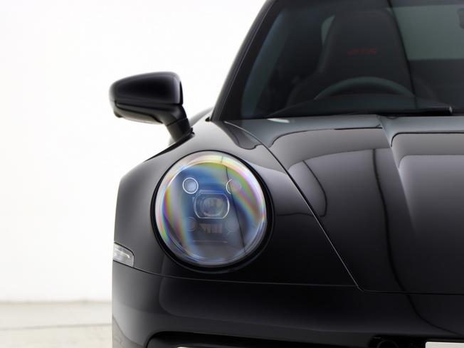 PORSCHE 911 Photo 9