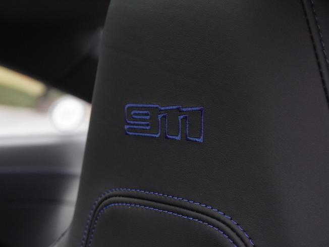 PORSCHE 911 Photo 13