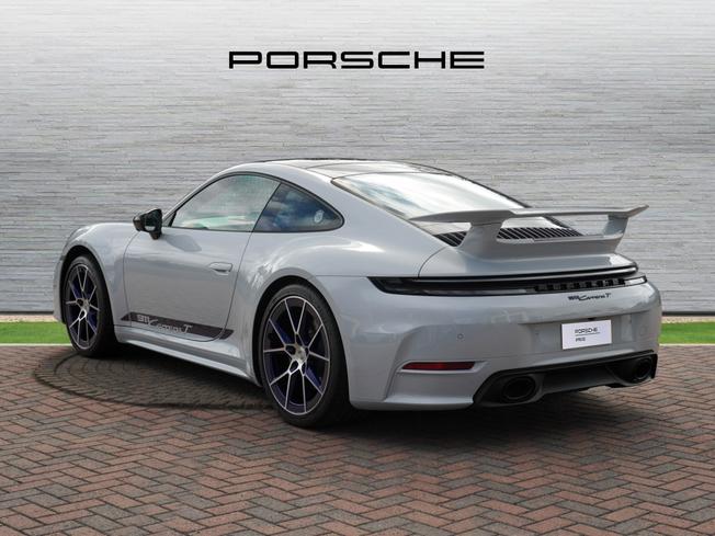 PORSCHE 911 Photo 2