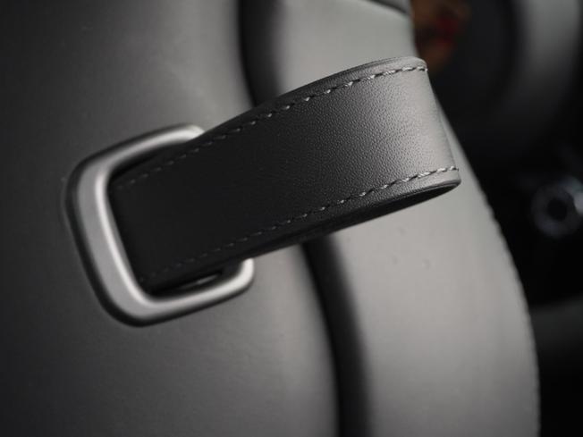 PORSCHE 911 Photo 20