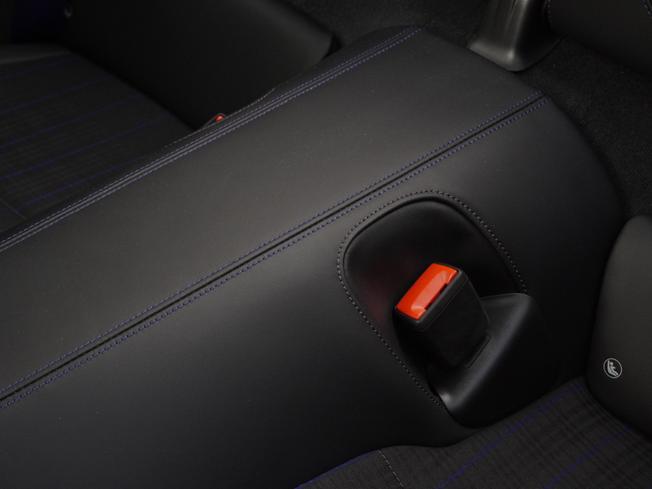 PORSCHE 911 Photo 39