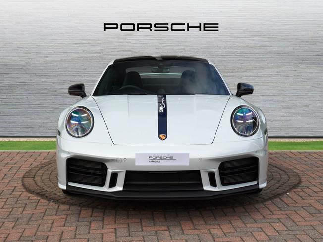 PORSCHE 911 Photo 6