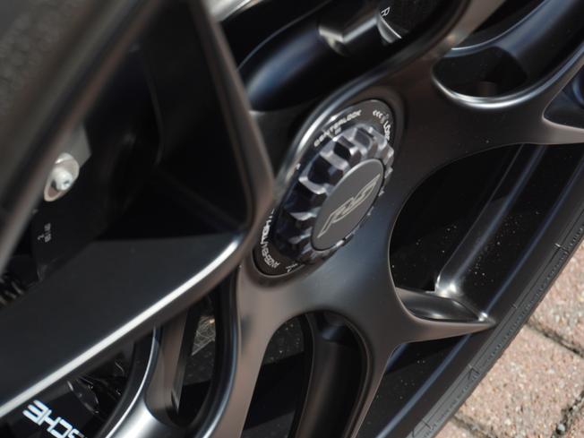 PORSCHE 911 Photo 49