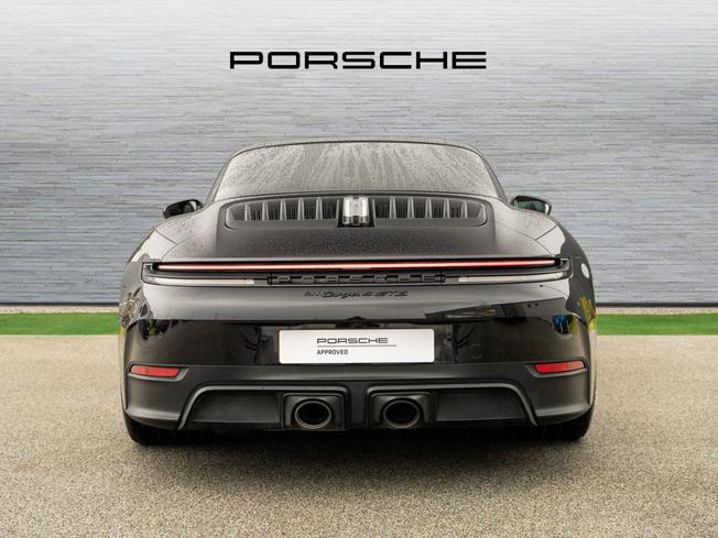 PORSCHE 911 Photo 10