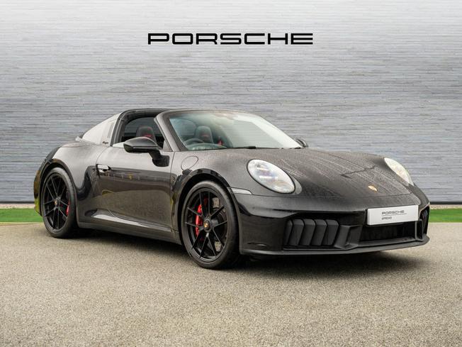 PORSCHE 911 Photo 2