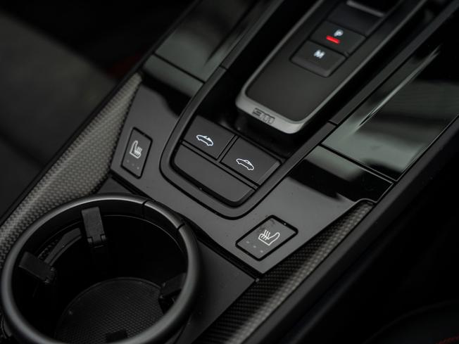 PORSCHE 911 Photo 25