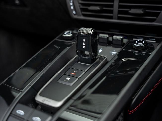 PORSCHE 911 Photo 27
