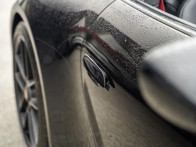 PORSCHE 911 Photo 28