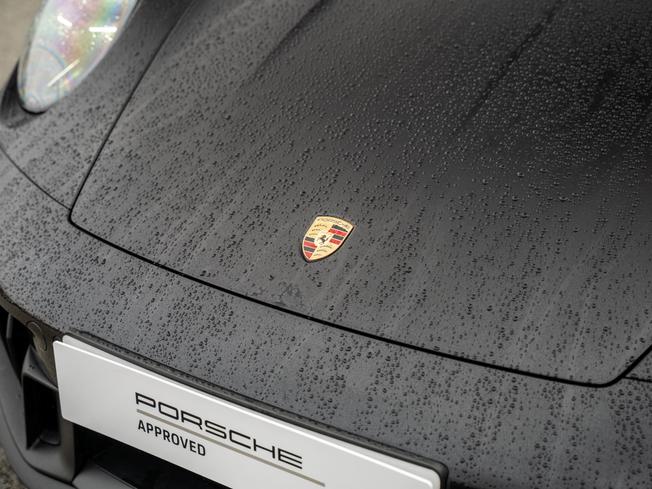 PORSCHE 911 Photo 38