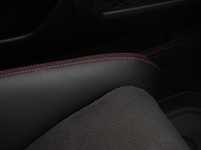 PORSCHE 911 Photo 14