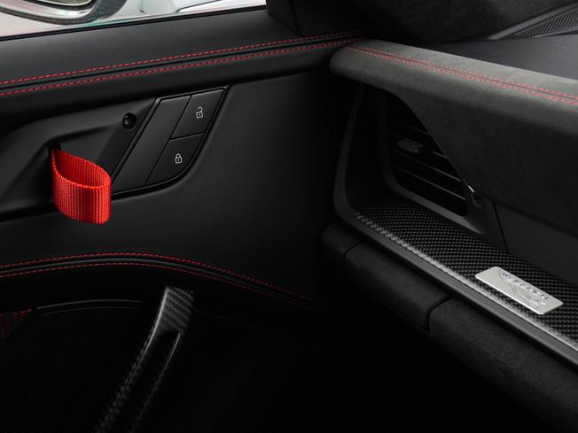 PORSCHE 911 Photo 32