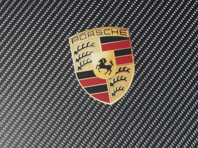 PORSCHE 911 Photo 33