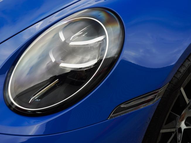 PORSCHE 911 Photo 41