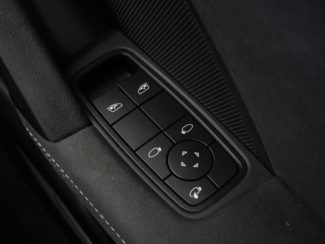 PORSCHE 911 Photo 21