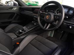 PORSCHE 911 Photo 3
