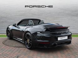PORSCHE 911 Photo 2