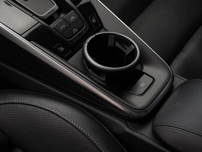 PORSCHE 911 Photo 43