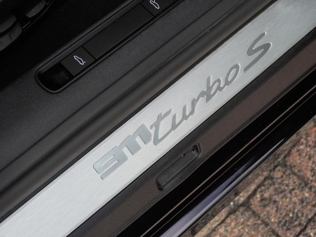 PORSCHE 911 Photo 44