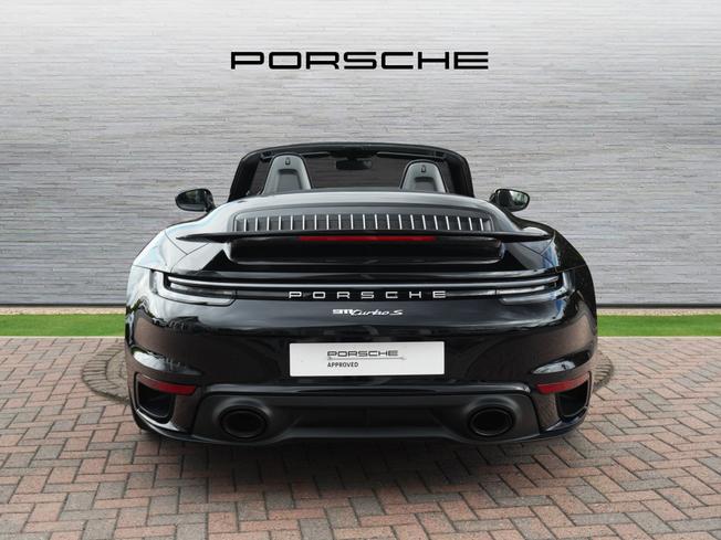 PORSCHE 911 Photo 7