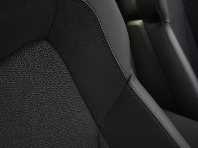 PORSCHE 911 Photo 17