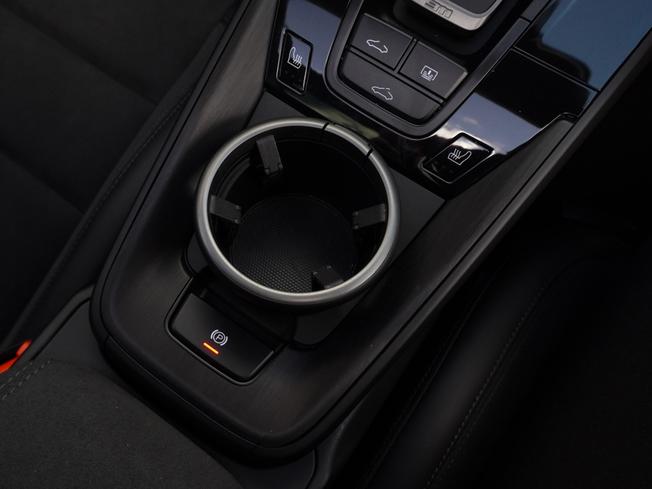 PORSCHE 911 Photo 27
