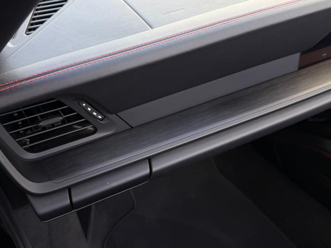 PORSCHE 911 Photo 23