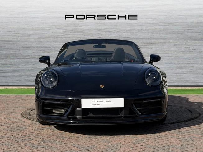 PORSCHE 911 Photo 6