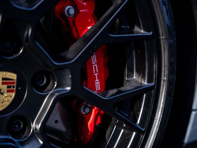 PORSCHE 911 Photo 29