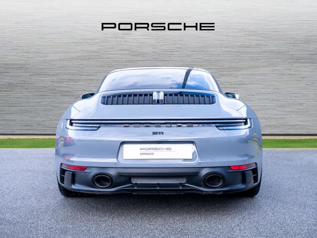 PORSCHE 911 Photo 6