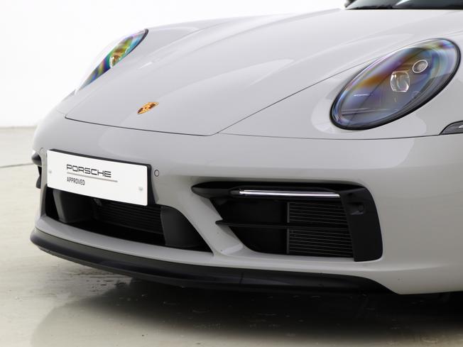 PORSCHE 911 Photo 16
