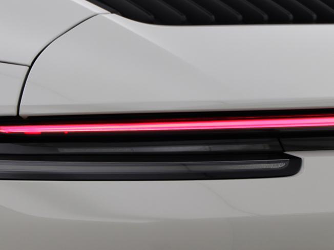 PORSCHE 911 Photo 22