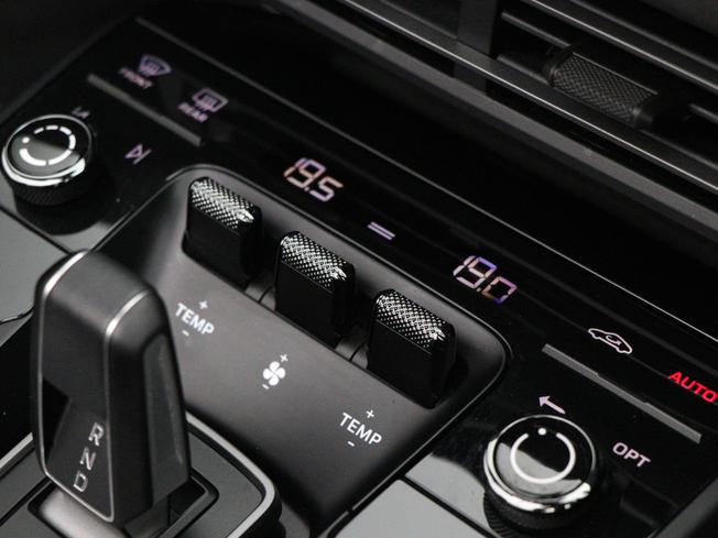 PORSCHE 911 Photo 50