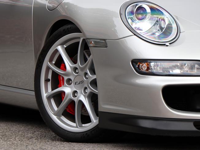 PORSCHE 911 Photo 10