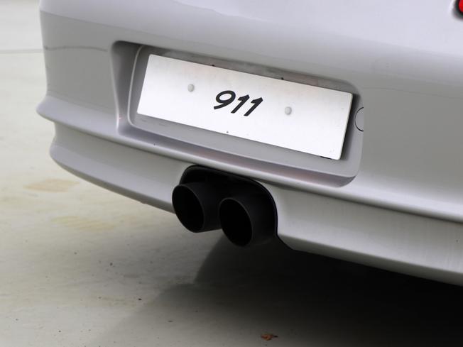PORSCHE 911 Photo 25