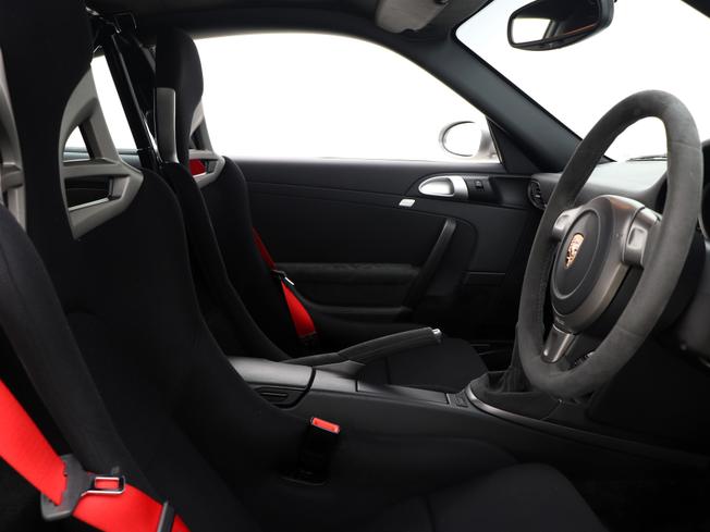 PORSCHE 911 Photo 29