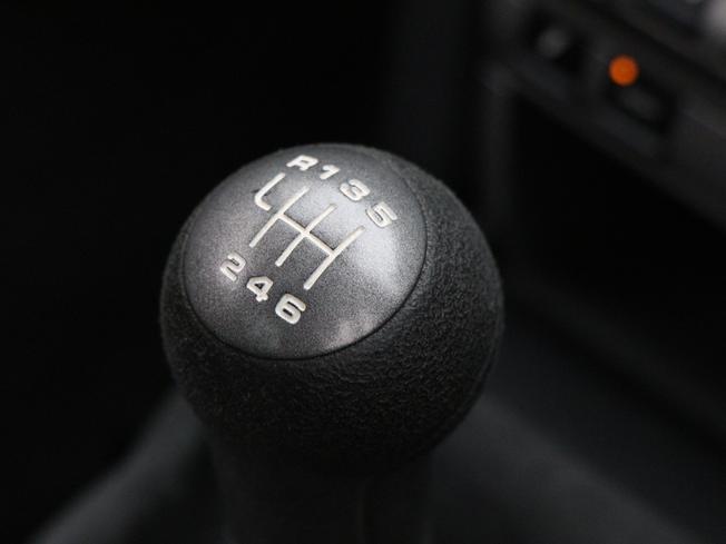 PORSCHE 911 Photo 42