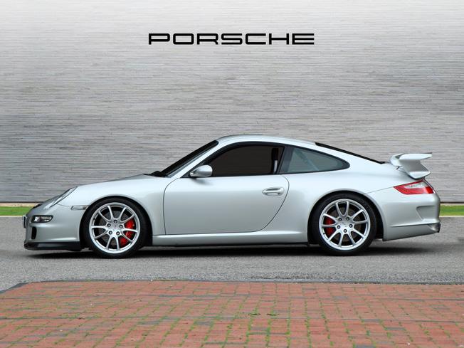 PORSCHE 911 Photo 6