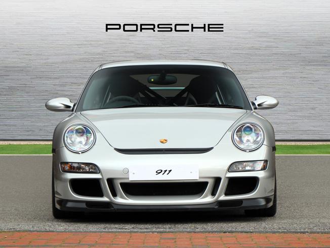 PORSCHE 911 Photo 7