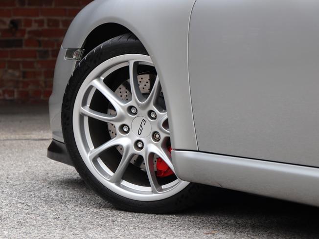 PORSCHE 911 Photo 9
